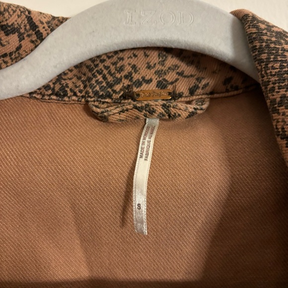 EUC Snake Print Free People Jacket - Picture 2 of 4